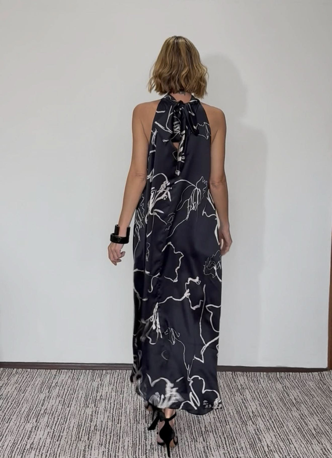 Vestido Laço Seda Pura Estampa Sakura EZILDINHA
