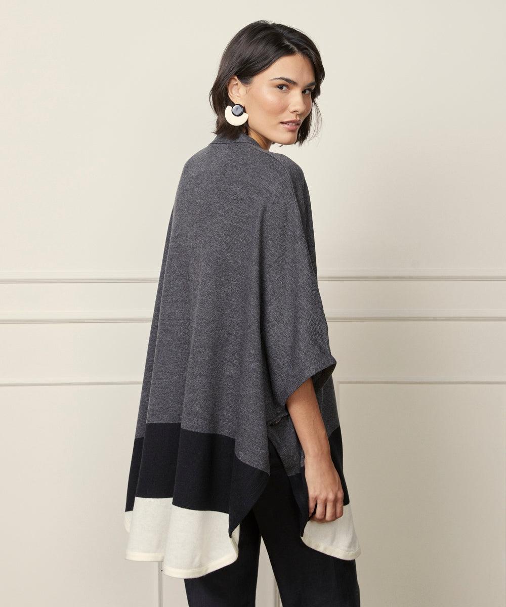 Poncho de Tricot Lisie SouqSouqThe Boutique